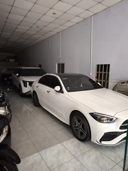 Kinh nghiệm cầm xe ô tô an toàn không thể bỏ qua!